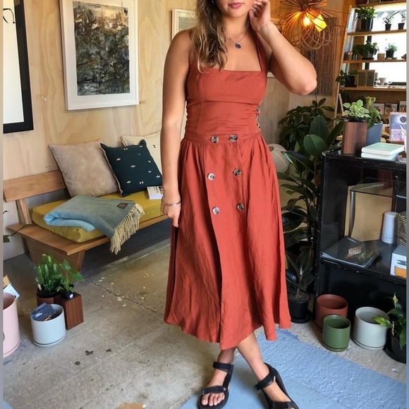 TIGERLILY Lina Linen Rust Orange Halter Neck Crop Top NWT RRP$119 - Picture 4 of 16